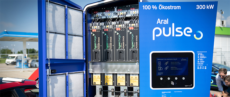 Aral testet Plug&Charge-Technologie