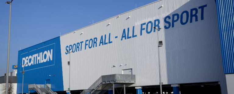 Decathlon-Store erstrahlt in instandgesetztem Gebäude