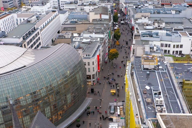 Passantenfrequenzen: Einzelhandel erholt sich allmählich