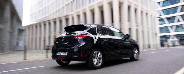 Opel wird Teil der SHARE NOW Flotte