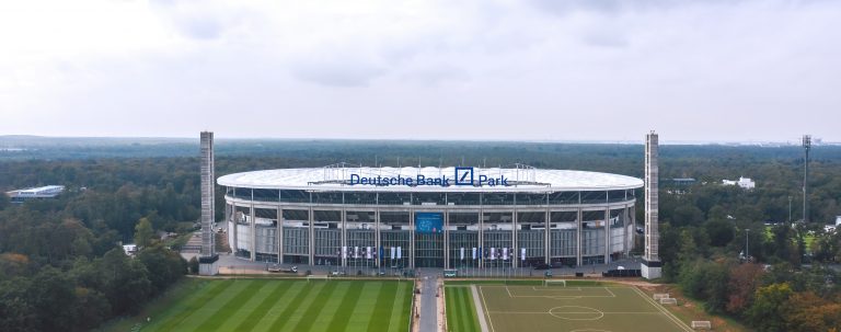 APCOA optimiert Parkplatzmanagement am Frankfurter Waldstadion