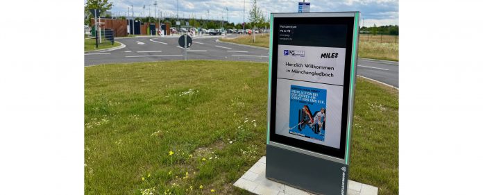 Carsharing als Pilotprojekt für Mönchengladbach: Die PPG-Nordpark und MILES kooperieren im Rahmen der Hockey-EM. – © PPG-Nordpark GmbH
