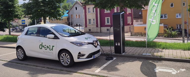 PBW und deer schließen Rahmenvertrag für E-Carsharing-Parken