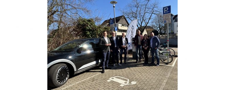 HOCHTIEF baut öffentliche Ladeinfrastruktur in Bergisch Gladbach aus